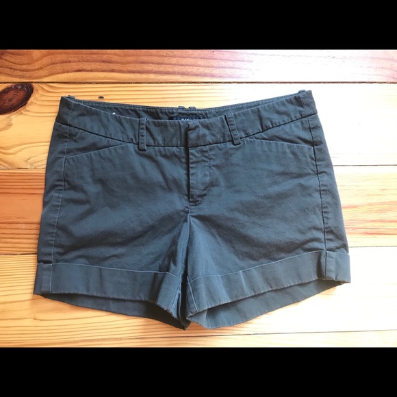 Mossimo Supply Co. Pants - 🌸5/$30🌸 Mossimo Army Green Shorts, EUC, 4